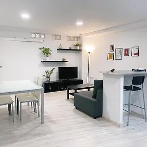 Gmc Turistics - Great For Groups & Families Apartamento