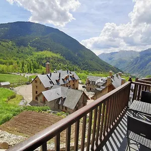  Apartamento Con Terraza Y Vistas Panorámicas En España